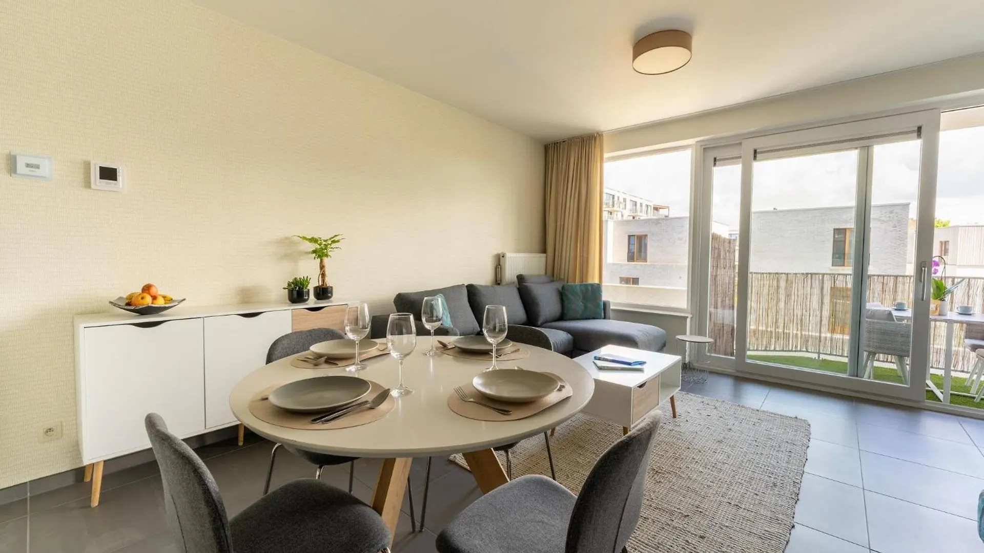 Cozy 2-Room Apartment In The Center Of Ostend, Cleaning Included