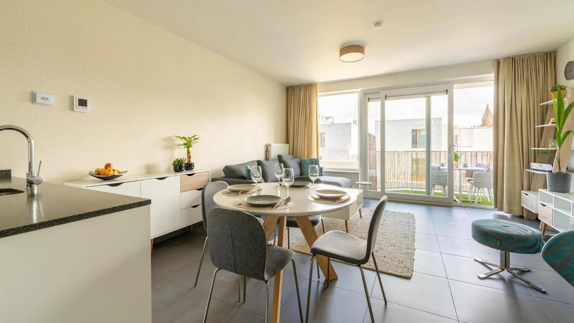 Cozy 2-Room Apartment In The Center Of Ostend, Cleaning Included