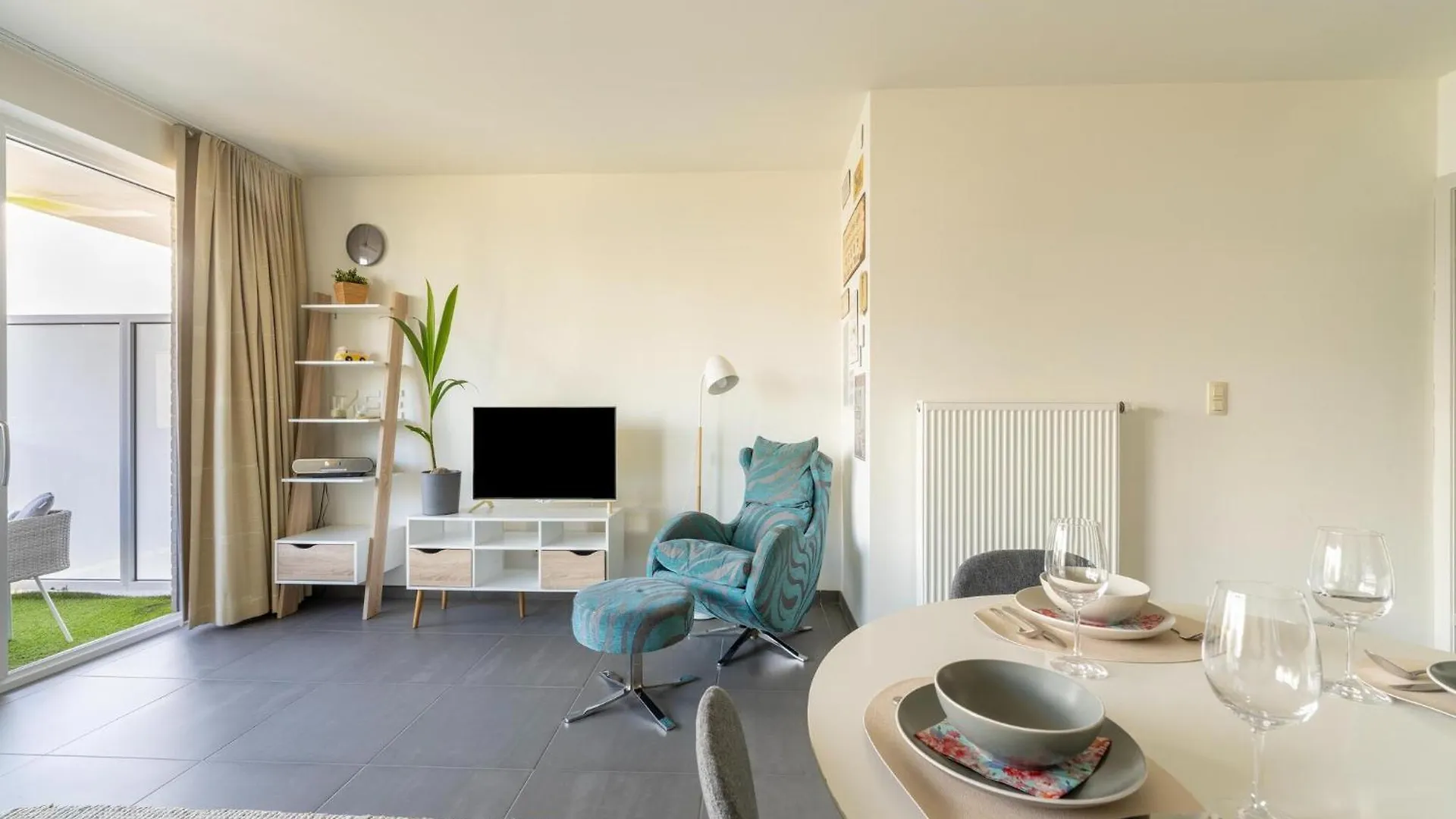 Cozy 2-Room Apartment In The Center Of Ostend, Cleaning Included  Ostend