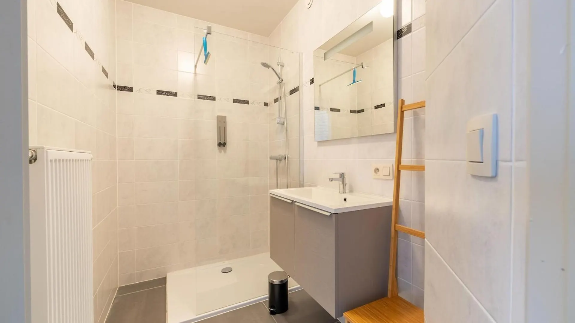 Cozy 2-Room Apartment In The Center Of Ostend, Cleaning Included
