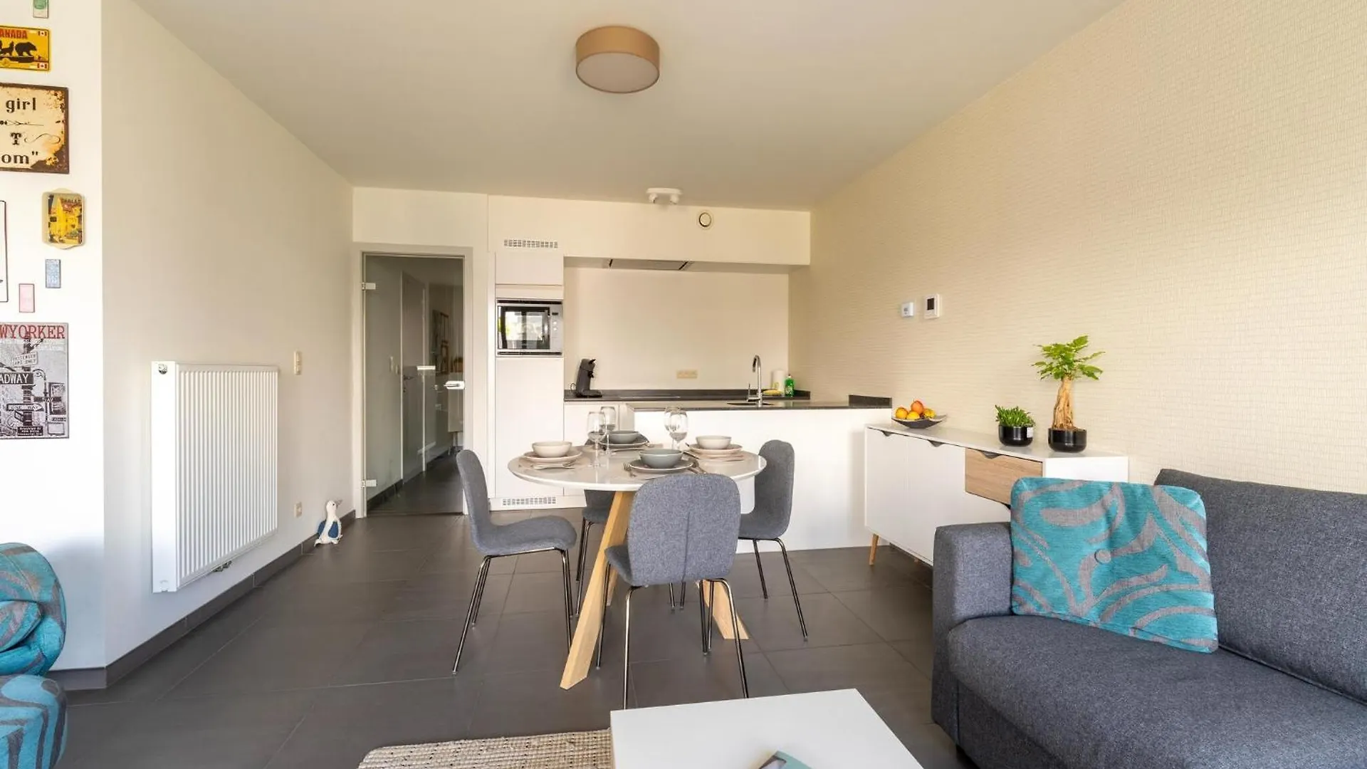 Cozy 2-Room Apartment In The Center Of Ostend, Cleaning Included 0*, Ostend
